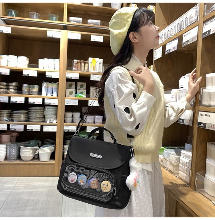 痛バッグ メッシュポケット付き 缶バッジ飾り ショルダーバッグ